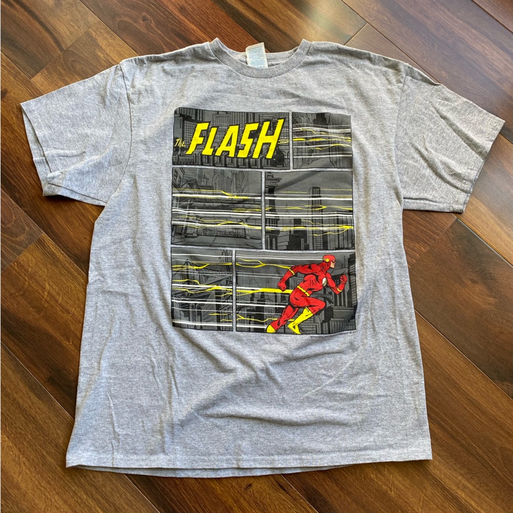 4/$20 Delta Pro Weight The Flash DC Comics T-Shirt